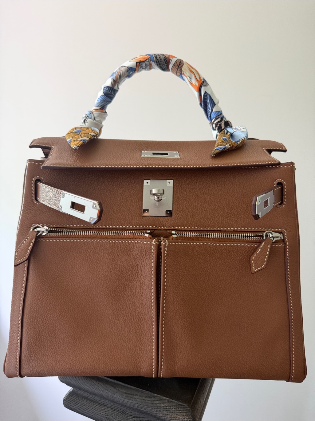 Real Brown Leather Top-Handle Shoulderbag With Silver Hardware 28 Cm